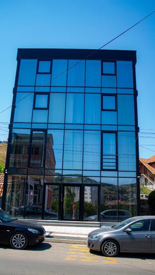 Glass Apartmani Novi Pazar Bagian luar foto